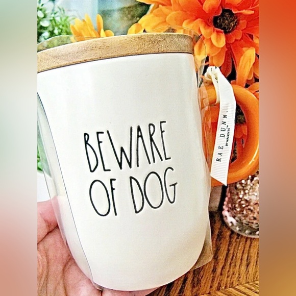 New Rae Dunn Halloween BEWARE OF DOG Ceramic Coffee Mug Cup w/ Wooden Lid - Picture 3 of 6